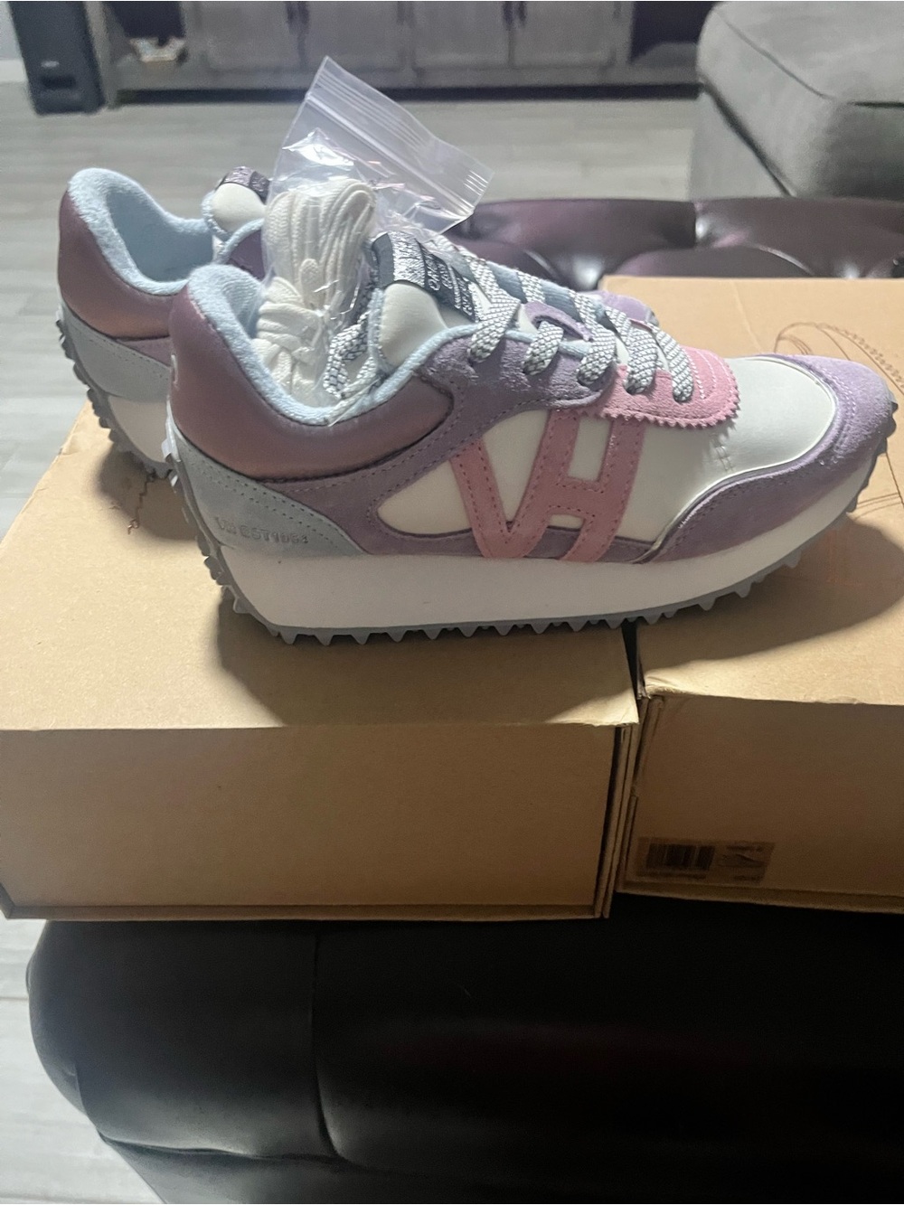 Vintage Havana Cosmo 40 Pink & Purple Multi Women's Retro Runner Sneakers